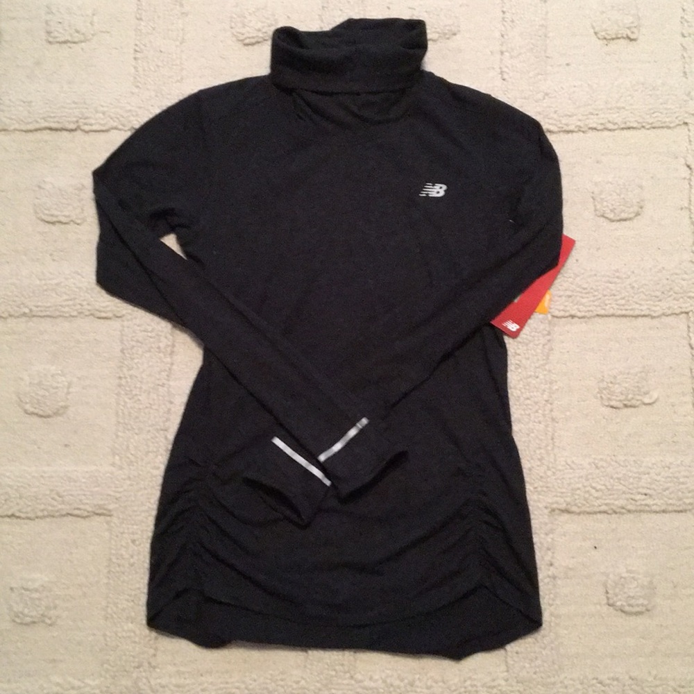 NWT New Balance BDRY Turtleneck